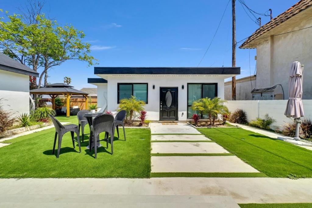 Luxury 4 Bedroom Villa ハンティントンビーチ エクステリア 写真