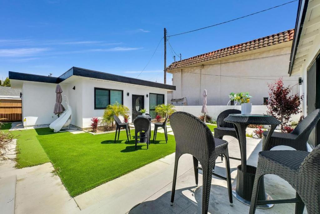 Luxury 4 Bedroom Villa ハンティントンビーチ エクステリア 写真