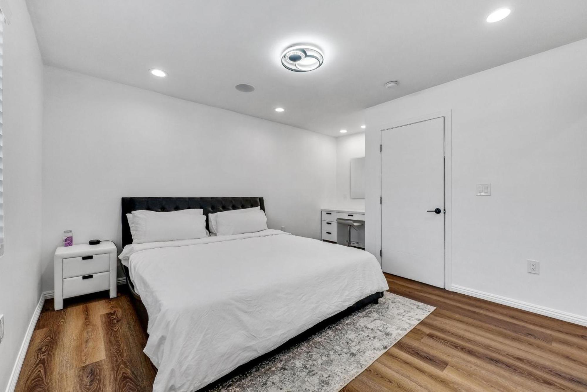 Luxury 4 Bedroom Villa ハンティントンビーチ エクステリア 写真