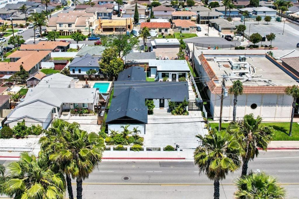 Luxury 4 Bedroom Villa ハンティントンビーチ エクステリア 写真