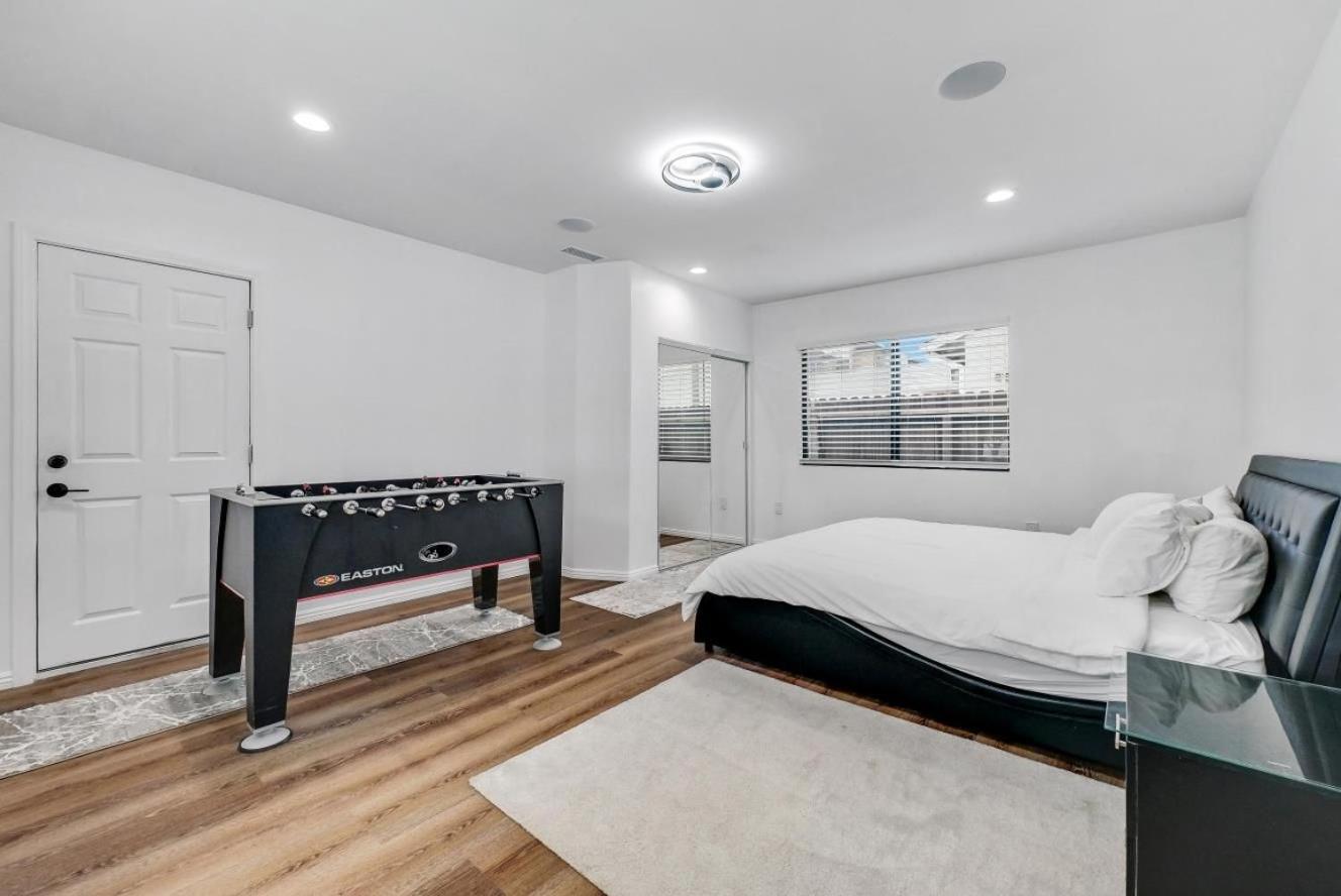 Luxury 4 Bedroom Villa ハンティントンビーチ エクステリア 写真