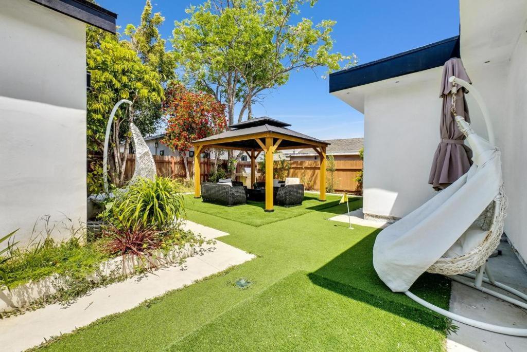 Luxury 4 Bedroom Villa ハンティントンビーチ エクステリア 写真